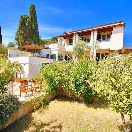 Villa Fatta Di Sogni Пула Екстериор снимка