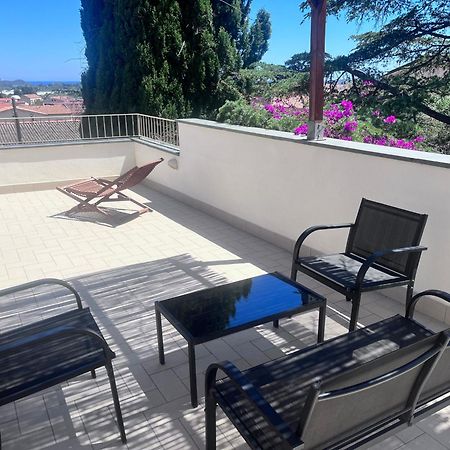 Villa Fatta Di Sogni Пула Екстериор снимка